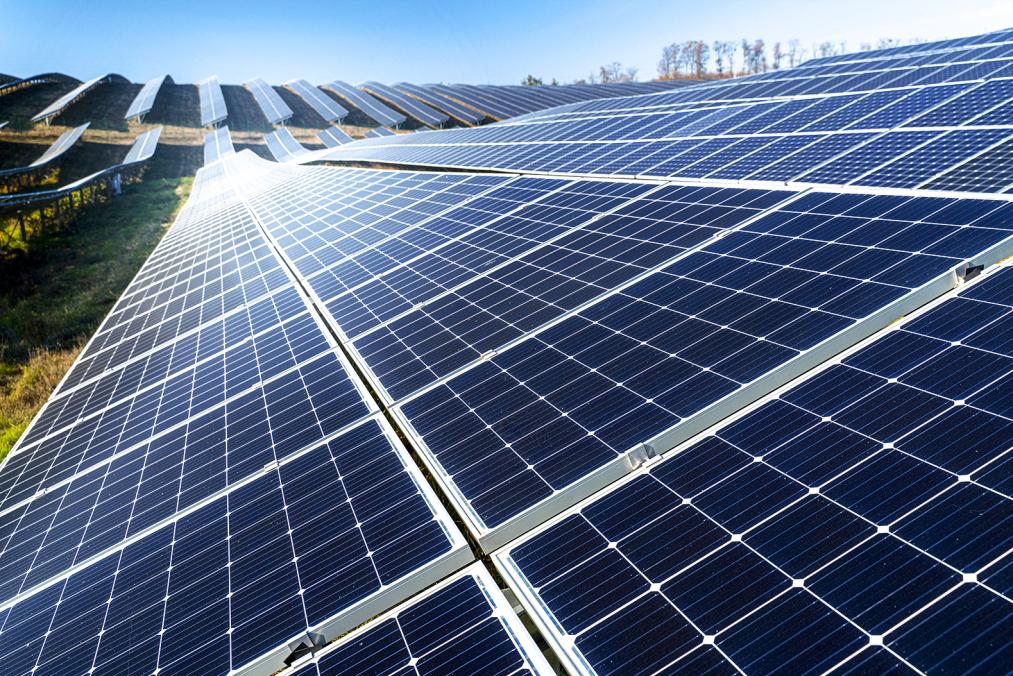 Cuidados Essenciais na Hora de Contratar Energia Solar para Sua Casa ou Empresa